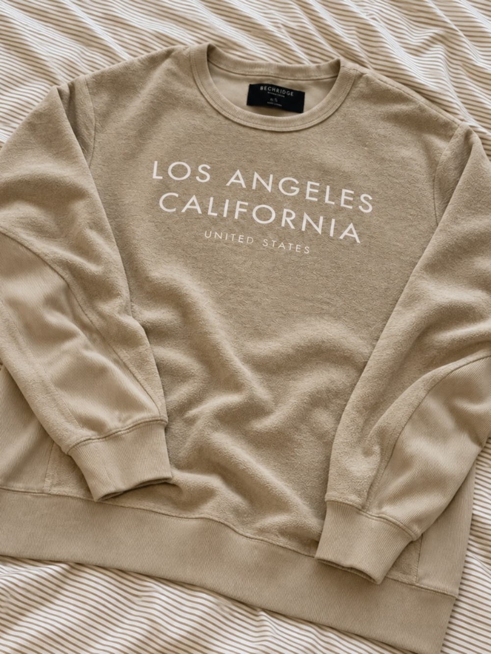 Cotton On Beige Los Angeles California Graphic Crewneck Sweatshirt Size M